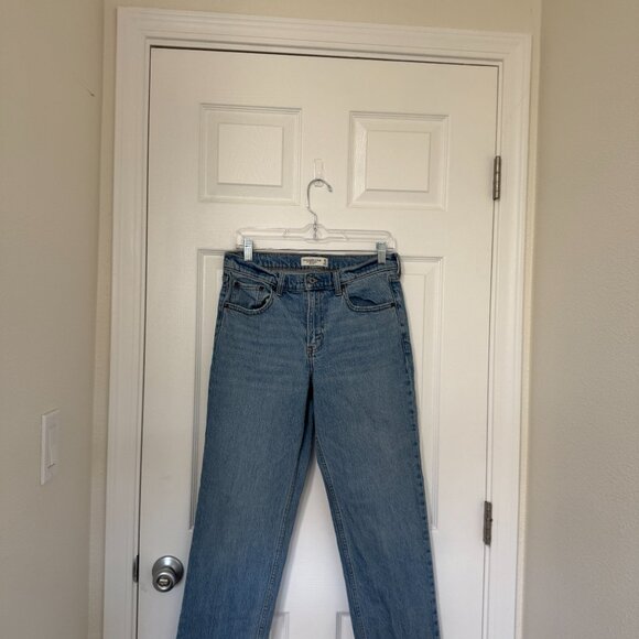 ABERCROMBIE & FITCH Mid Rise 90s Straight Jean Raw Hem 28 Regular - Picture 7 of 7